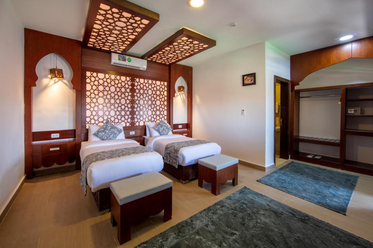 Petra Seasons Luxury Resort Al Hayy Exterior foto