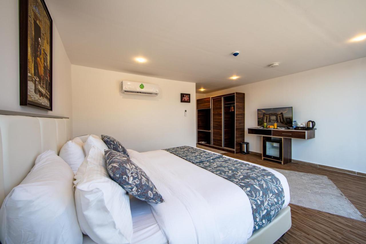 Petra Seasons Luxury Resort Al Hayy Exterior foto