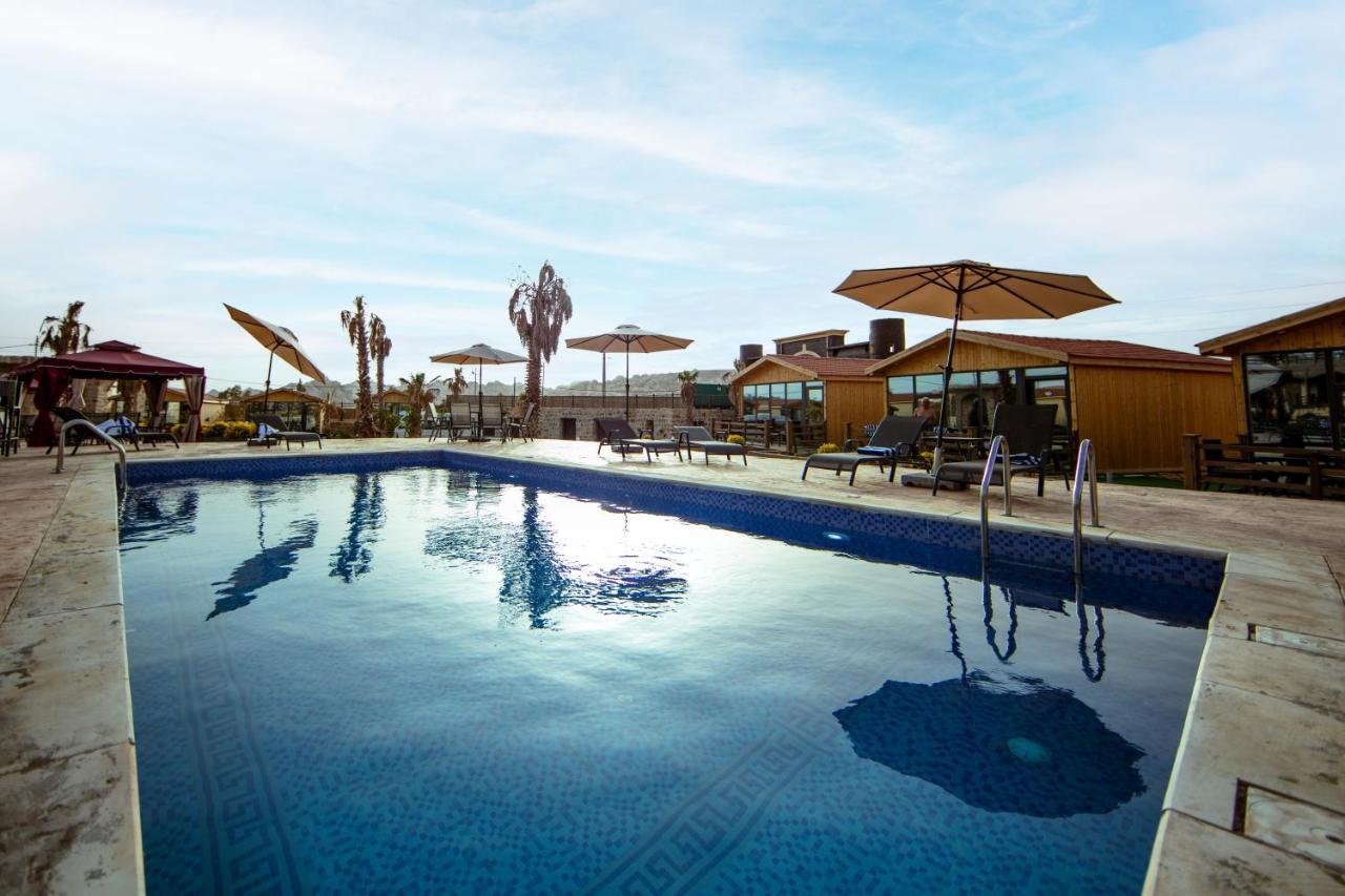 Petra Seasons Luxury Resort Al Hayy Exterior foto