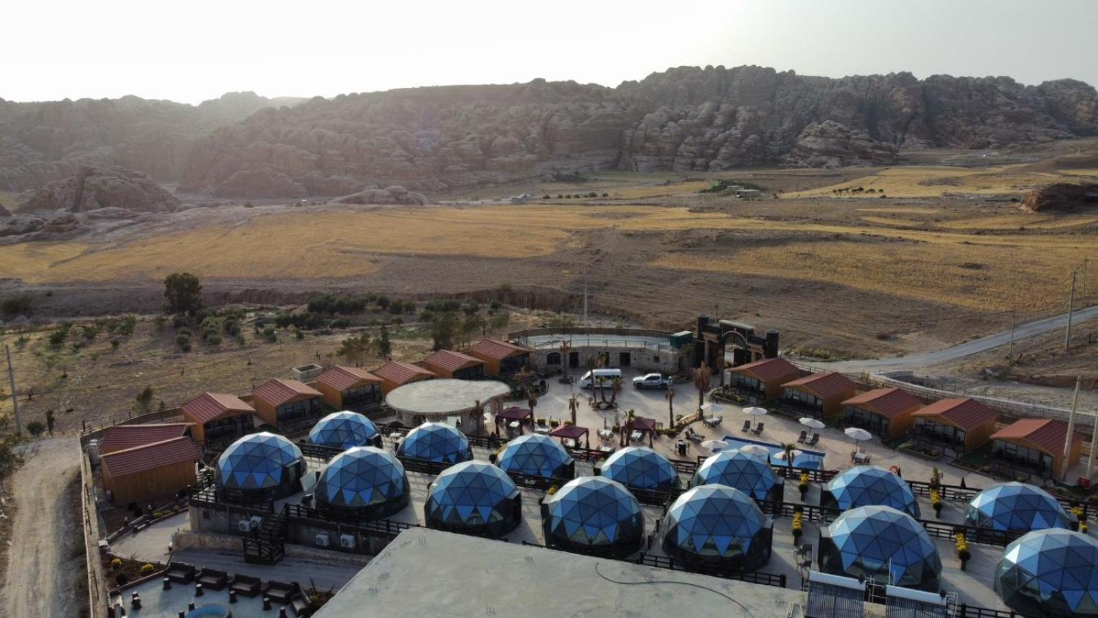 Petra Seasons Luxury Resort Al Hayy Exterior foto